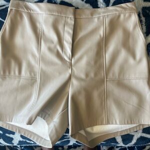*NWOT*Halogen Cream Faux Leather Shorts